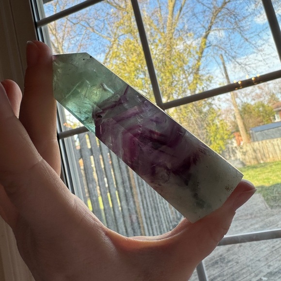 Green and Purple Crystal Tower Feather/Snowflake Fluoride - Picture 5 of 7